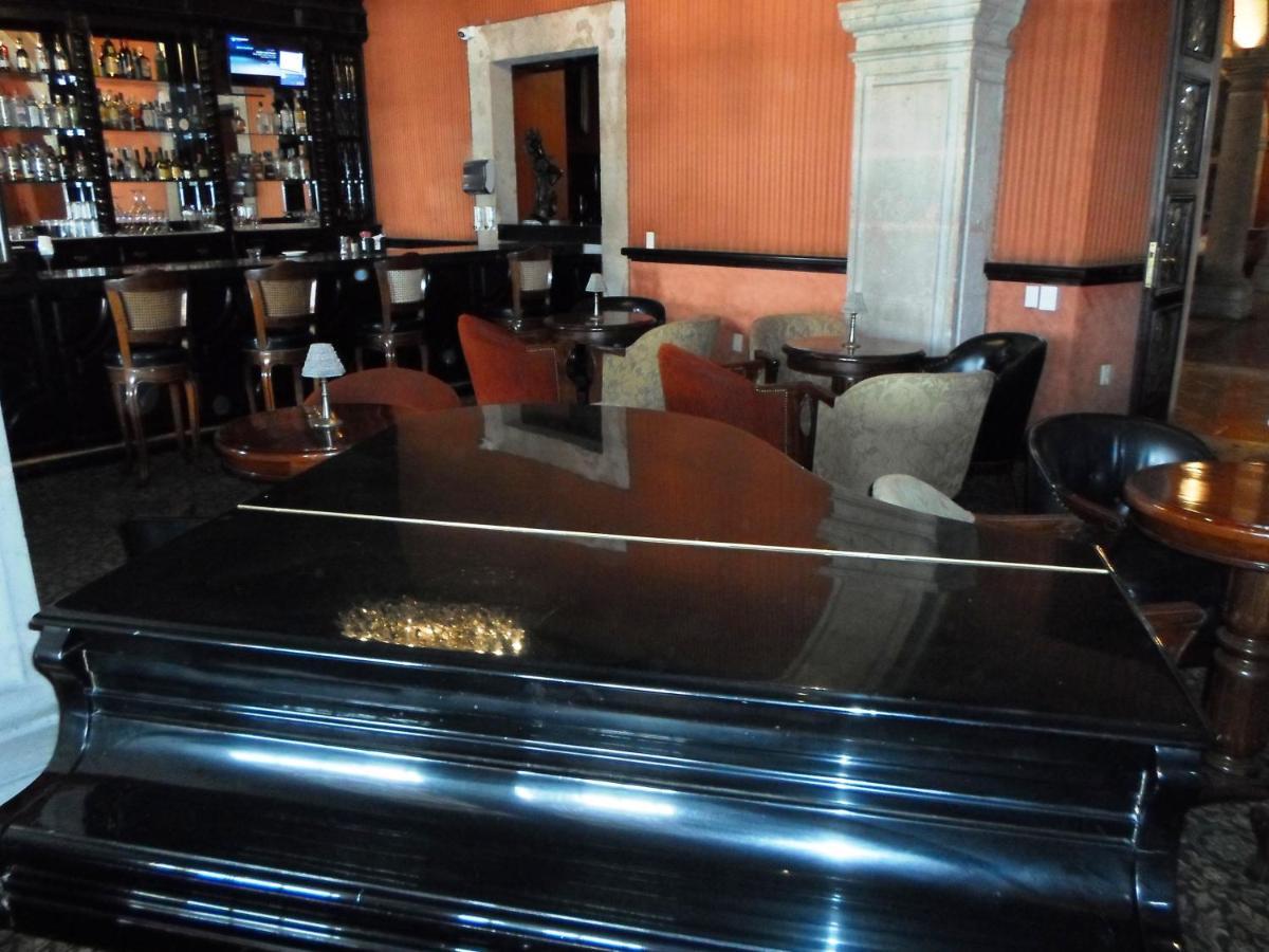 Virrey De Mendoza Hotel Morelia Kültér fotó