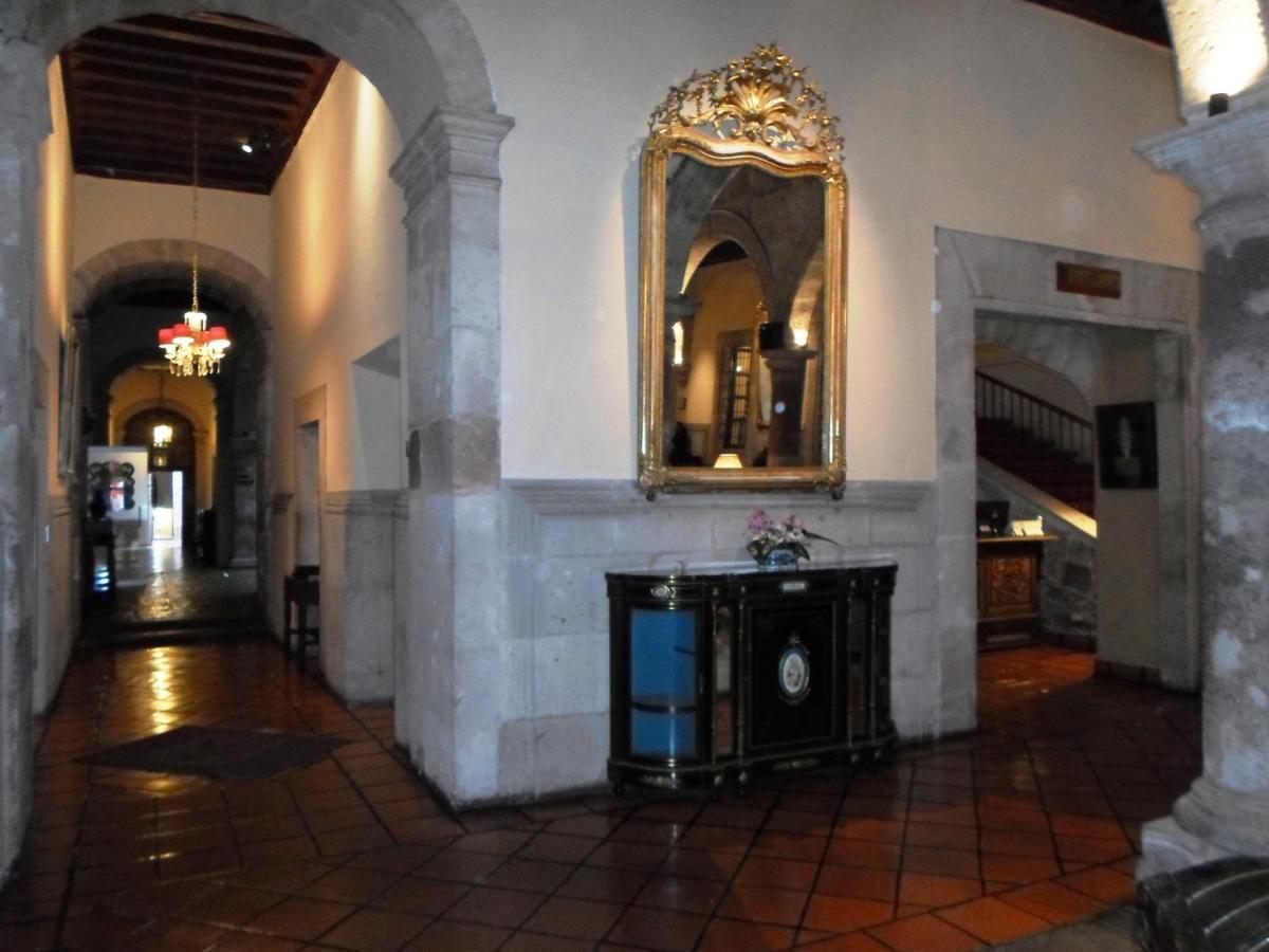 Virrey De Mendoza Hotel Morelia Kültér fotó