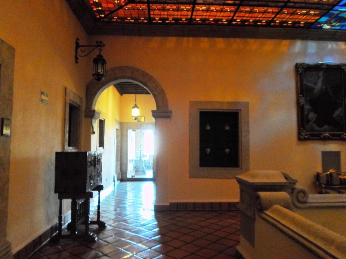 Virrey De Mendoza Hotel Morelia Kültér fotó