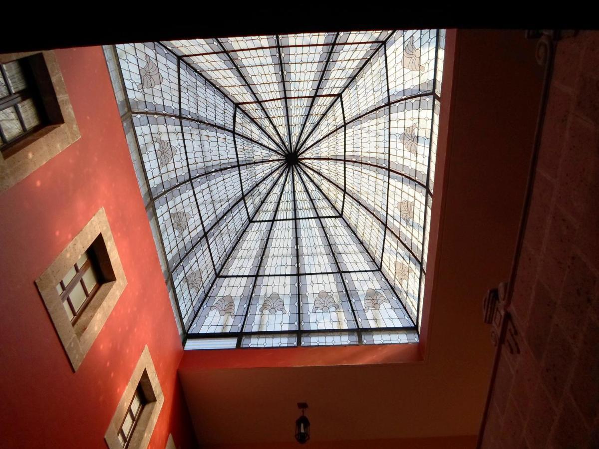 Virrey De Mendoza Hotel Morelia Kültér fotó