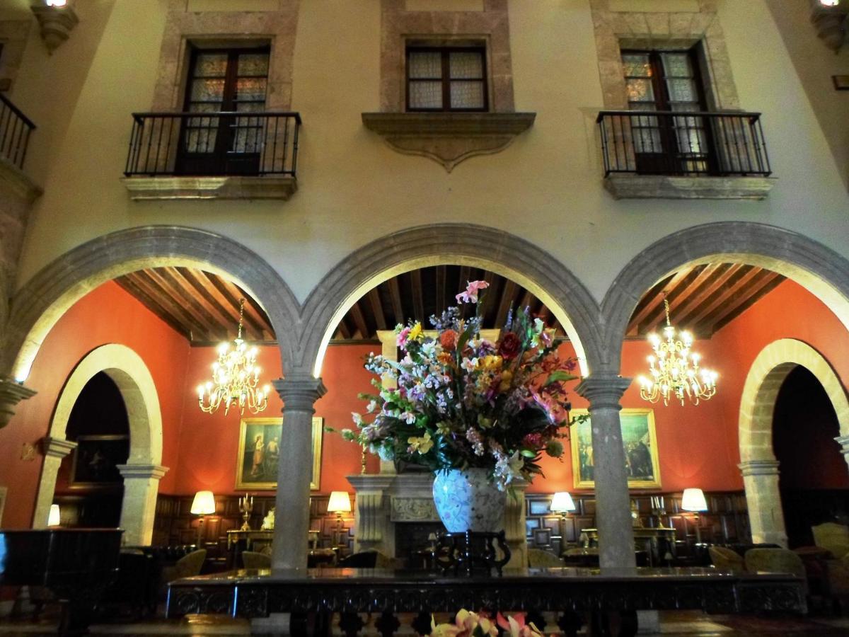 Virrey De Mendoza Hotel Morelia Kültér fotó